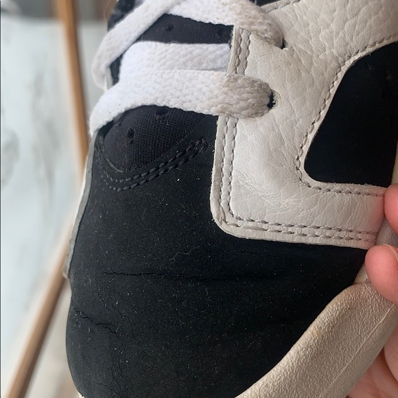 Jordan 6 Oreos - Picture 9 of 9